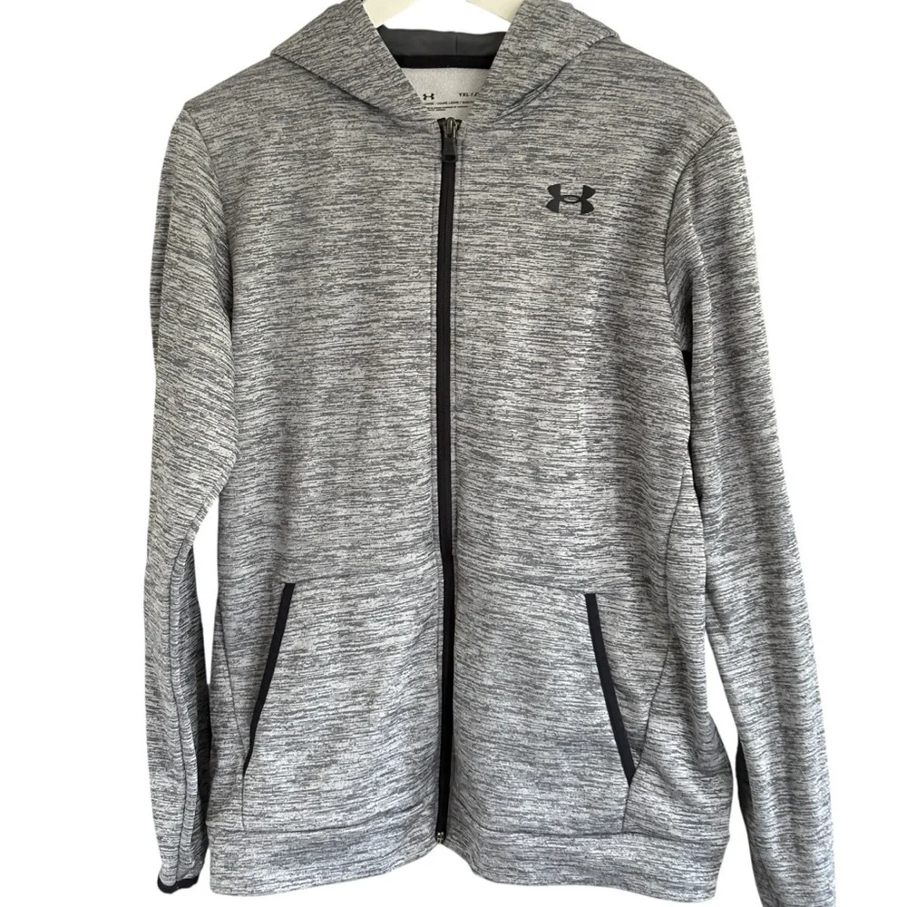 Under Armour approx under size